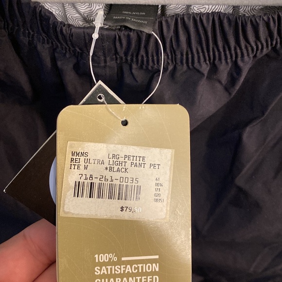 REI ULTRA LIGHT PANTS PETITE W BLACK - Picture 4 of 4